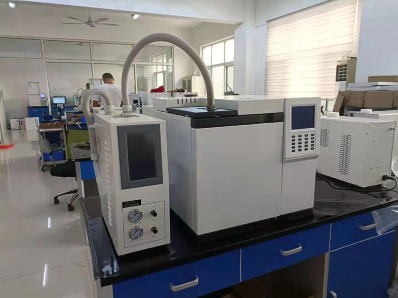 探索科学前沿：实验仪器技术革新与应用